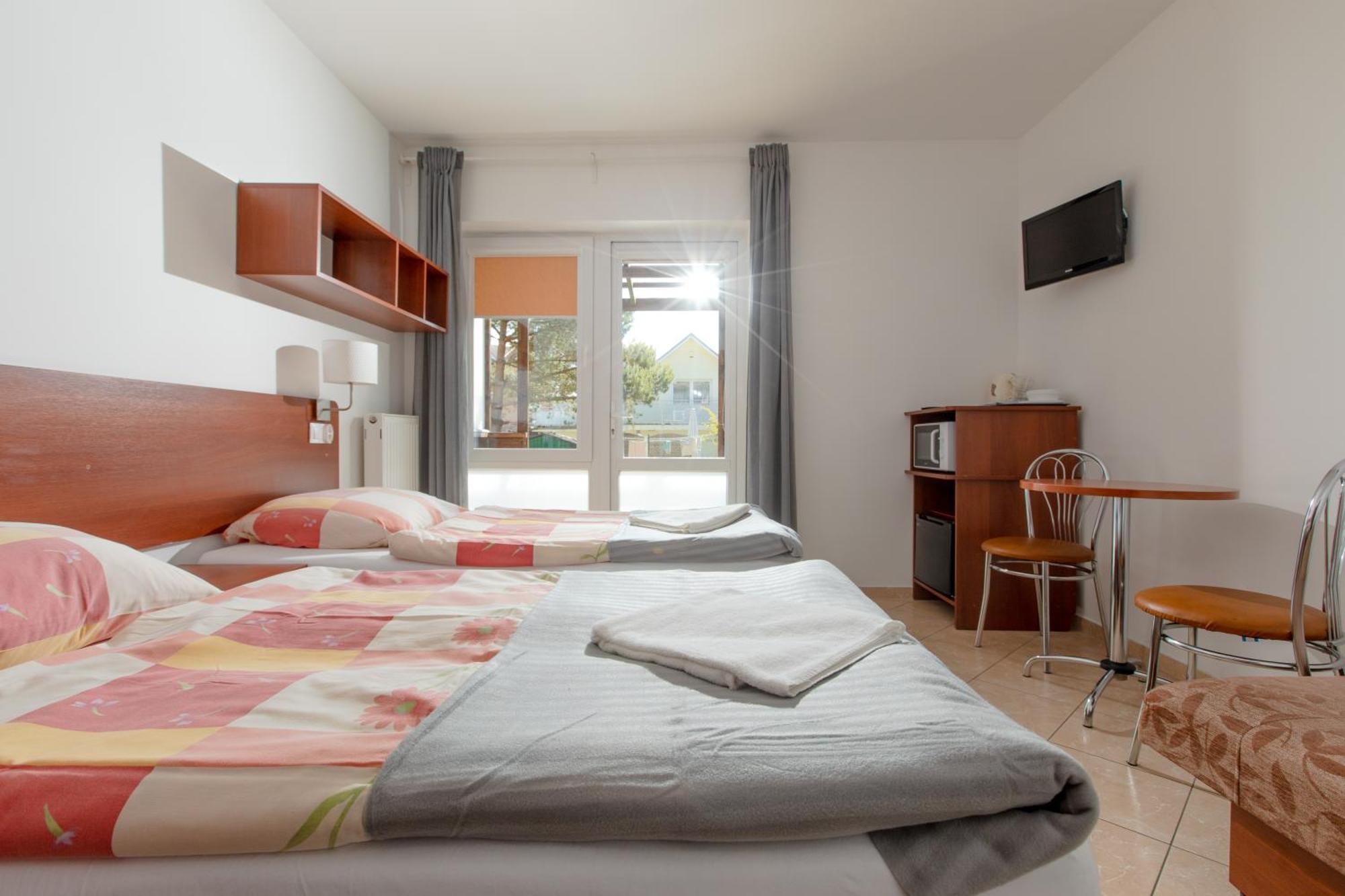Sztorm Apartman Rewal Kültér fotó