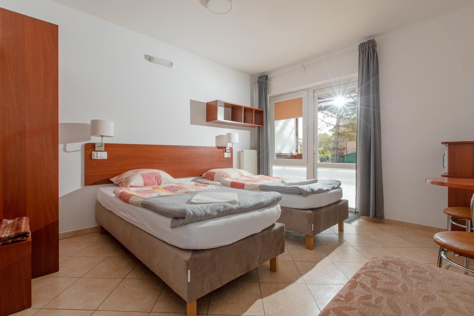 Sztorm Apartman Rewal Kültér fotó
